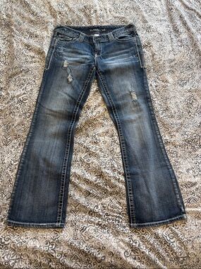 Maurices Women's Medium Wash Distressed Bootcut Jeans size 11/12